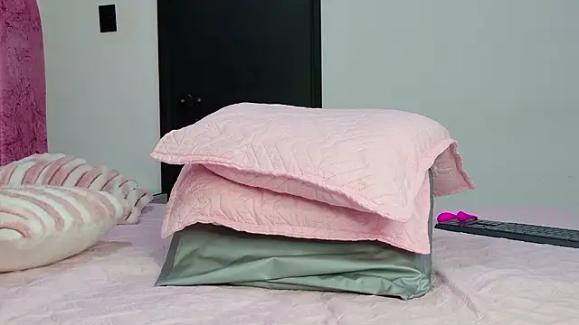 kendal_rossiのライブXXXチャット