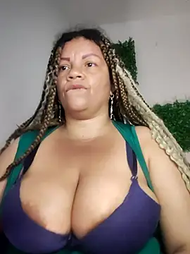 Chat XXX en directo de Eva_Luxei