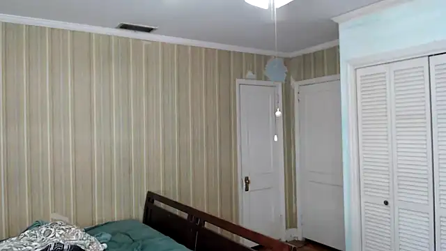 bullmusclejoe Show in webcam