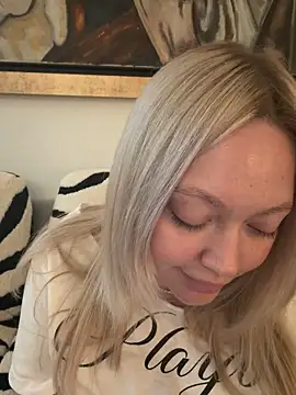 misstitmouseofficial Chat XXX in diretta