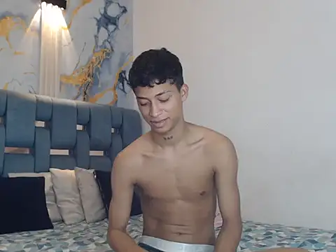 GOLD_BOYS' Webcam Show