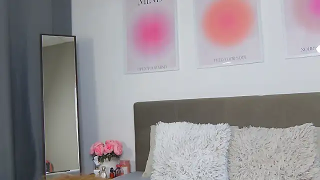 VioletiSwone Live XXX Chat