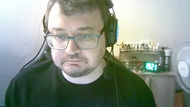 Czat XXX na żywo – SirAbuser