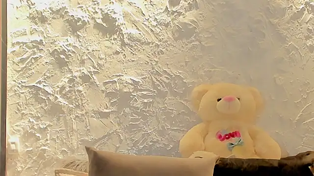 Chat +18 de joselin_rouse ao vivo