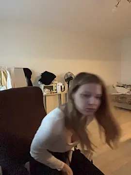 MaryHiggins élő XXX-chatje