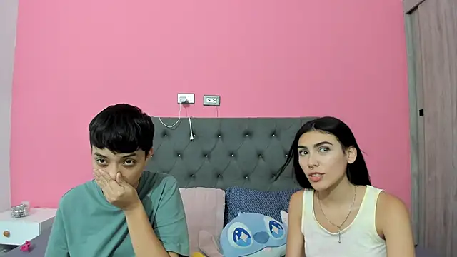 Chat XXX en directo de ariloe_quintero