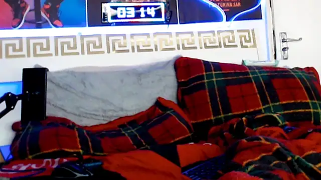 FuckToyBoy69 webcam show