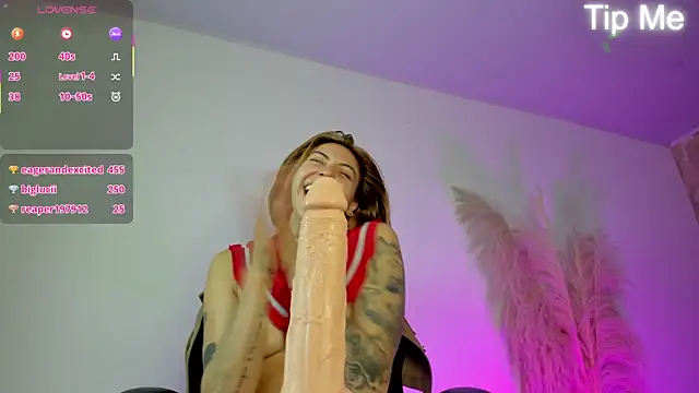 april_dumont: онлайн-секс-чат