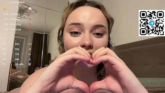 Pleasant_fun élő XXX-chatje