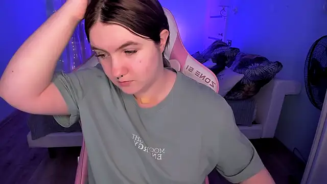 Živý XXX chat lovelyy_julia