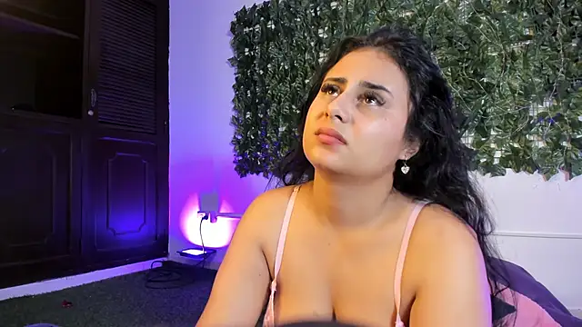 AbbyTaylorr's Live XXX Chat