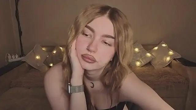 دردشة ViolettaLopez الجنسية المباشرة