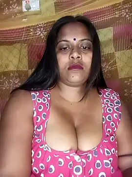 Chat XXX en directo de Night-Queen5