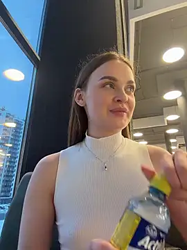 แชท XXX สดของ KristiRich