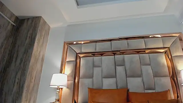 ValentinaBreats Chat XXX in diretta