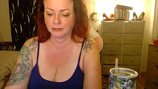 Nikkimastersgirl1091のライブXXXチャット