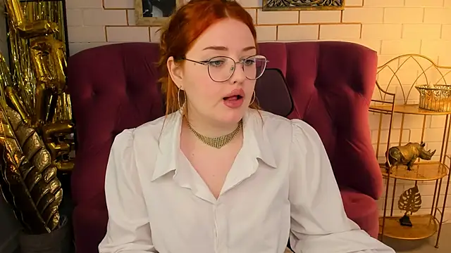 StaceyJensen 现场XXX聊天