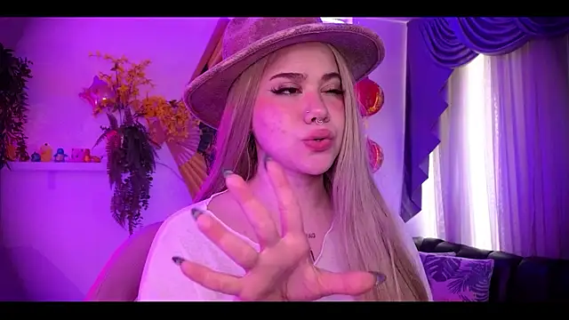 albaismynameX Live XXX-chat