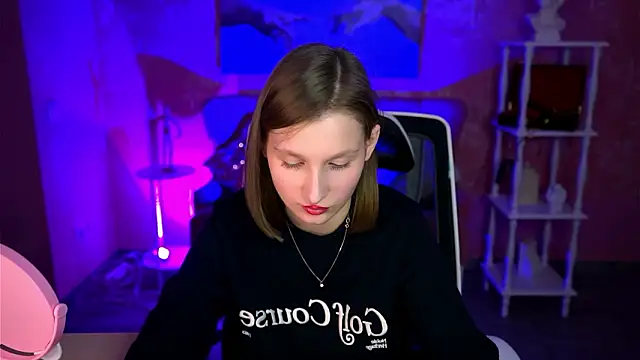 EllaHorton – Naživo XXX chat