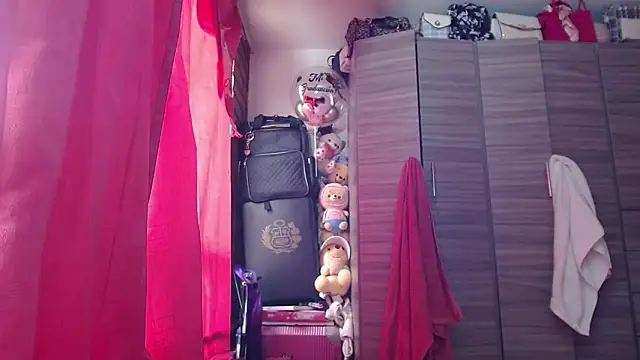 Chat XXX Live holy_juli