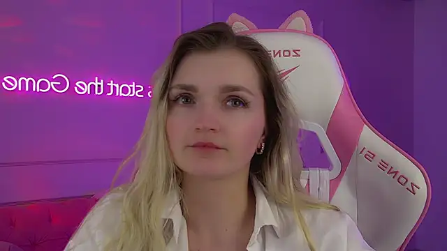 AnnyRaii – Live XXX-chat