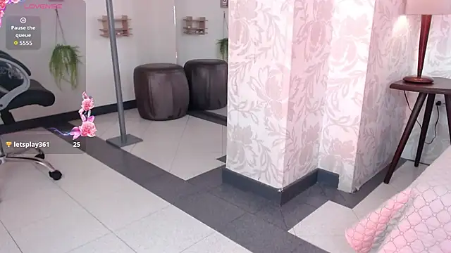 Chloe014_ 现场XXX聊天