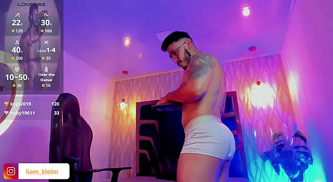 Liam_Kleiin: онлайн-секс-чат