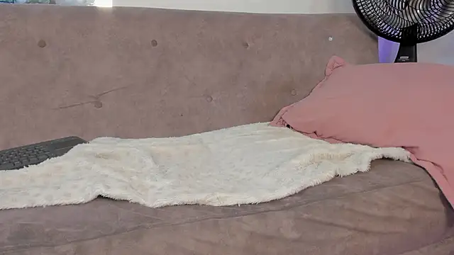 two_milkyway Show Webcam