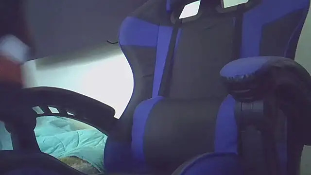 Cris_Exotica: απευθείας συνομιλία ΧΧΧ