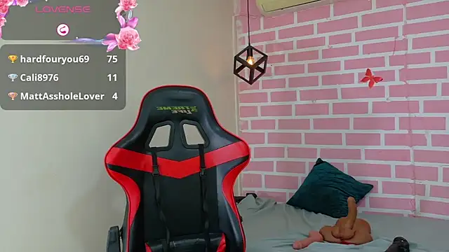 dani-lue Chat XXX in diretta