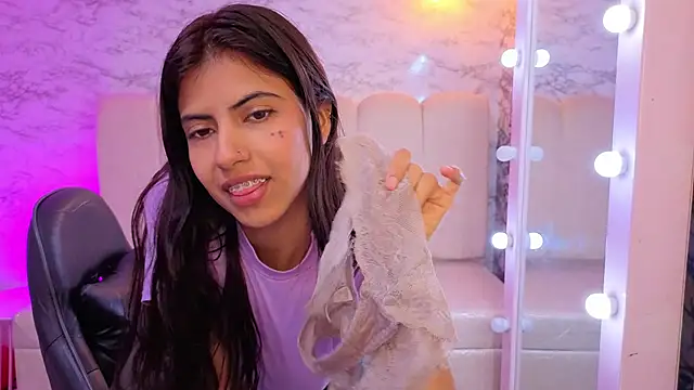 _Kitty_v's Live XXX Chat