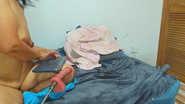 cinderella_jackson's Live XXX Chat