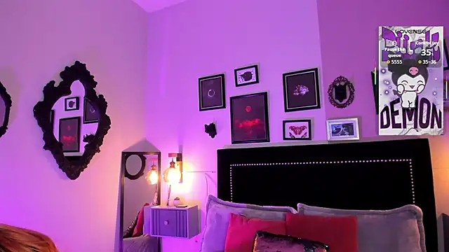 pinkk_deemon Chat XXX in diretta