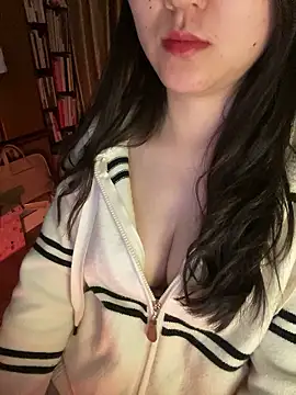 ruiki666 Show in webcam