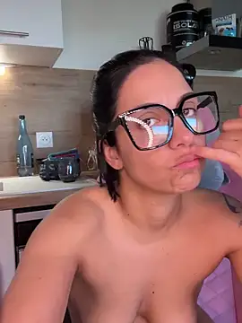 Show de LaPetiteKim na webcam