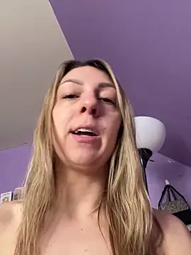 AmberLustXXX Obrolan Langsung XXX