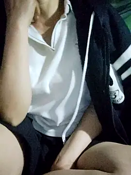 Congee-666 élő XXX-chatje