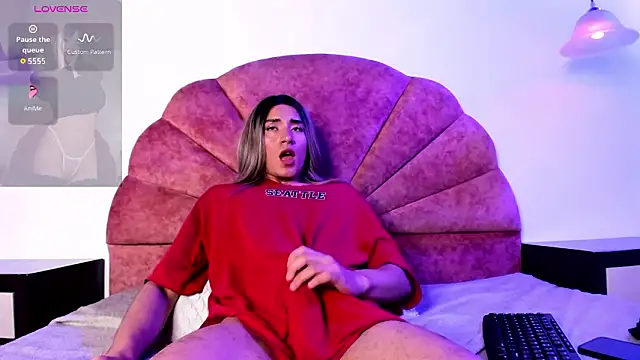 brihanna-young webkamerás műsora