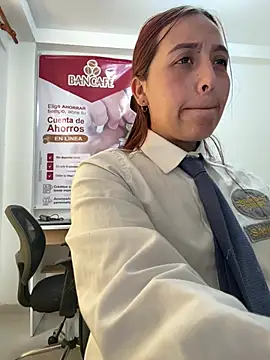 Emily-7_'s Live XXX Chat