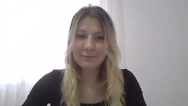 Chat XXX ao vivo de Foxy_Bright