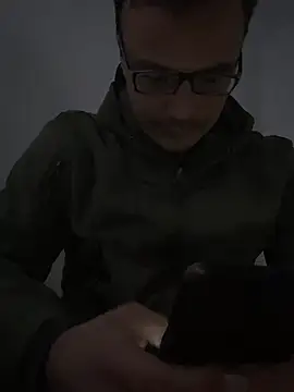 Živý XXX chat viktor1992-1-1