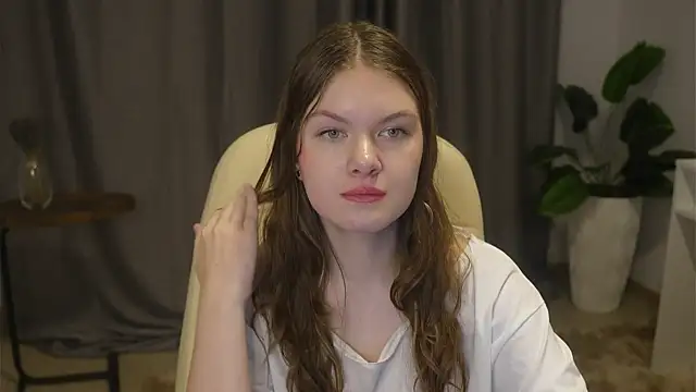 Chat +18 de BrennaReul ao vivo