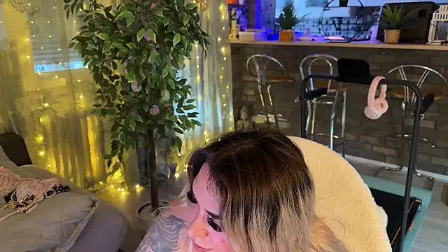 Sembang XXX Secara Langsung Monageil