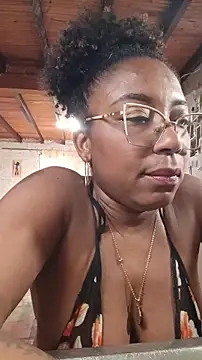 Chat +18 de ChanneldelaCroix ao vivo