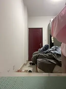 Pertunjukan Kamera Web Mloy-01