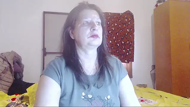 ExtasyMature – Naživo XXX chat