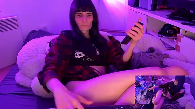 Pertunjukan Kamera Web CeriseLapine