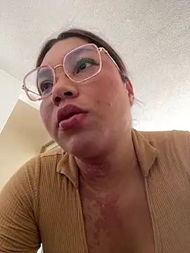 WHITEWOMEN_2 即時 XXX 聊天