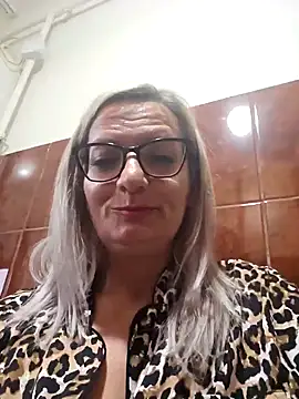 دردشة LadyTouch الجنسية المباشرة