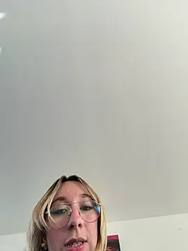 Giuliana_babyのライブXXXチャット